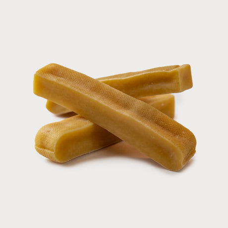 Why Yak Milk Chews Are the Ultimate Treat for Your Dog’s Dental Health & Muscle Recovery